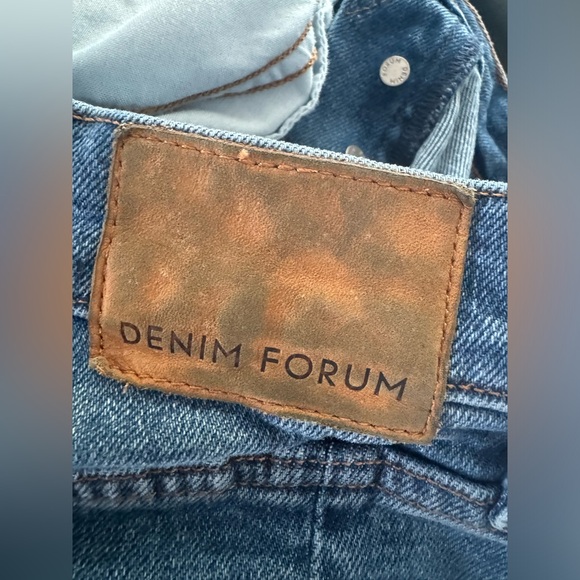 Aritzia Denim Forum the Arlo Hi-Rise Straight Jean - Picture 8 of 10